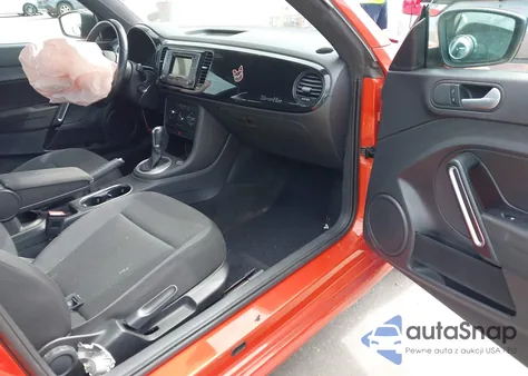 2016 Volkswagen Beetle 1.8T S из США, поврежденный, VIN 3VWF17AT5GM618038